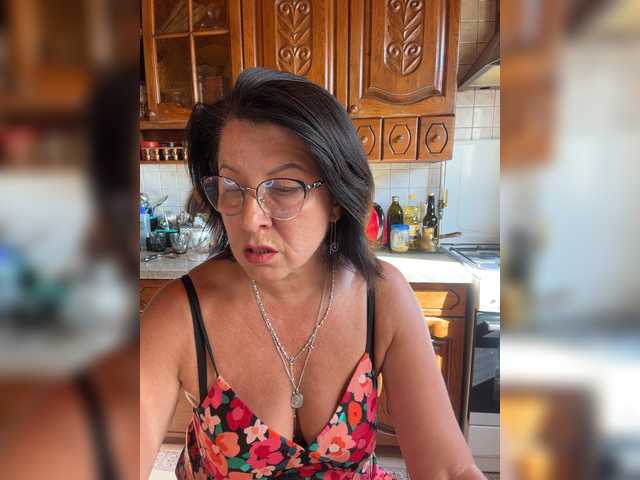 Fiona7 live webcam show