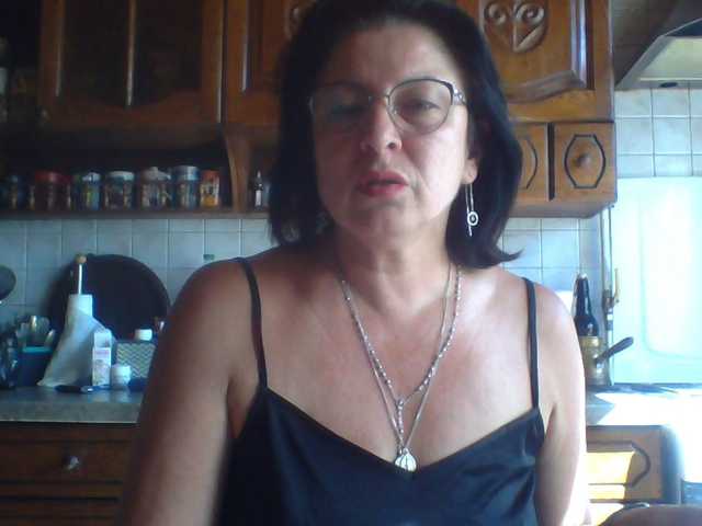 Fiona7 live cam on BongaCams