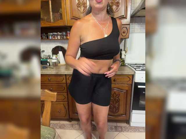 Fiona7 live cam on BongaCams