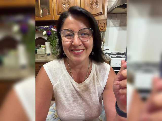 Fiona7 live cam on BongaCams