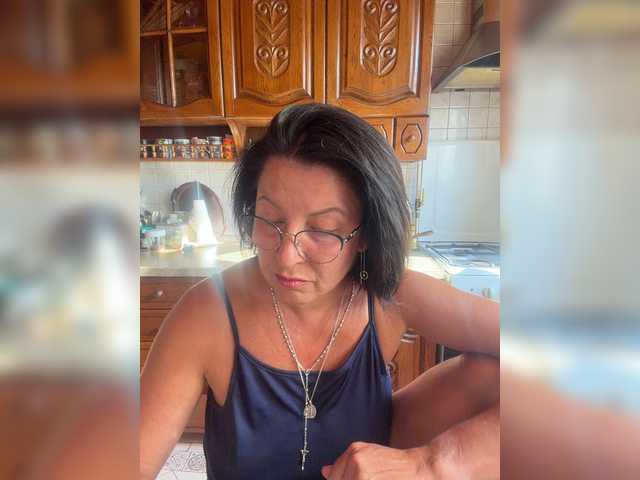 Fiona7 live cam
