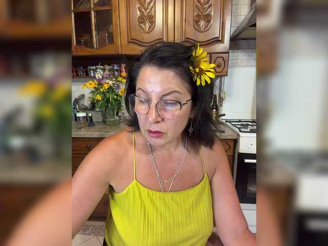 Fiona7 live webcam show