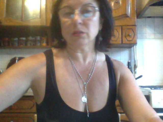 Fiona7 live cam on BongaCams