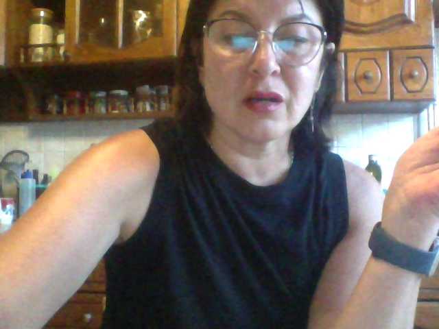 le modèle Fiona7 est en webcam porno dans un show sur le site bongacams, il possède les tags suivants: White/Caucasian,Brunette,Shaved