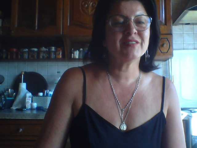 Fiona7 live cam on BongaCams