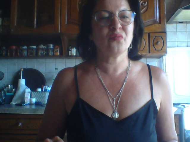 Fiona7 live cam on BongaCams