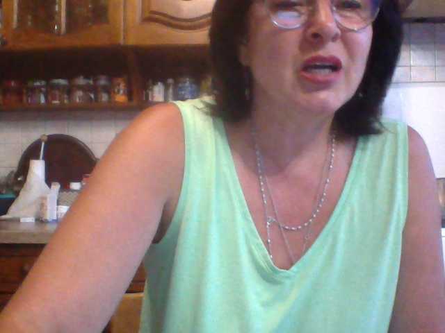 Fiona7 live cam on BongaCams