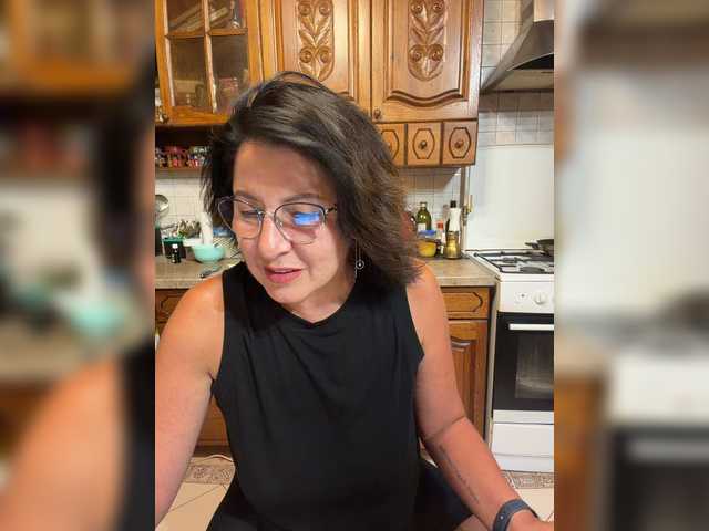 Fiona7 live cam on BongaCams