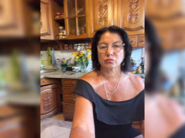 Fiona7 live webcam show