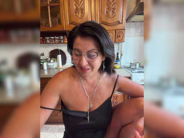 Fiona7 adult webcam profile image