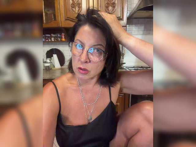 Fiona7 live cam on BongaCams
