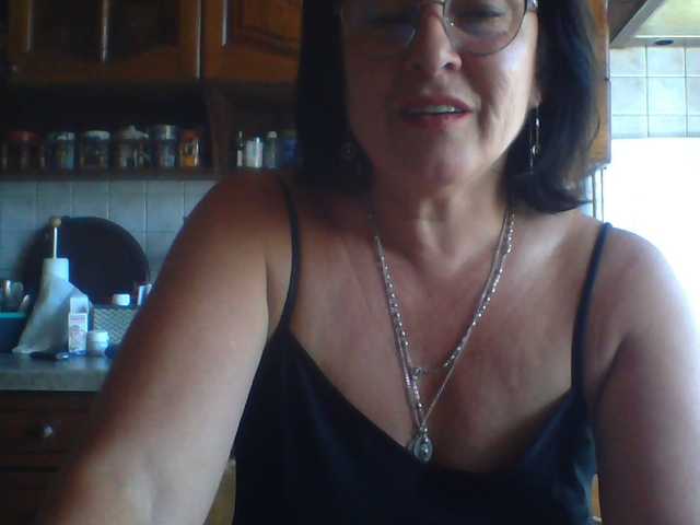 Fiona7 live cam on BongaCams