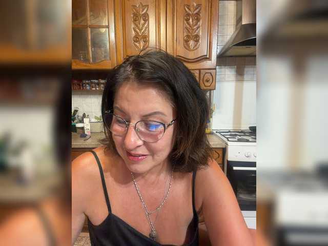 Fiona7 live cam on BongaCams