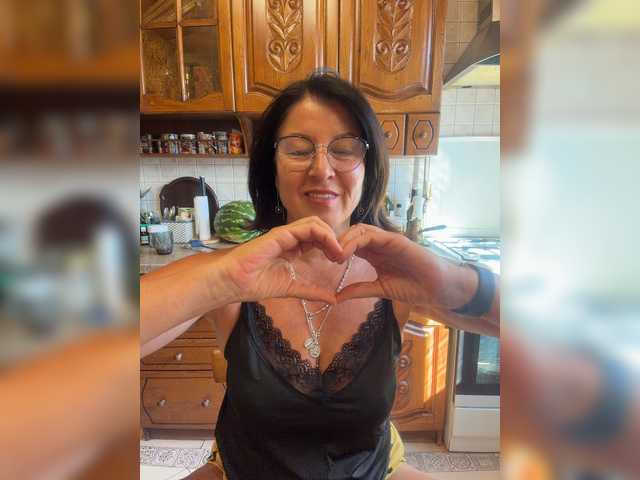 Fiona7 live cam on BongaCams