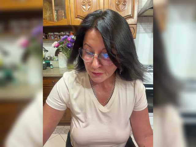 Fiona7 live cam on BongaCams