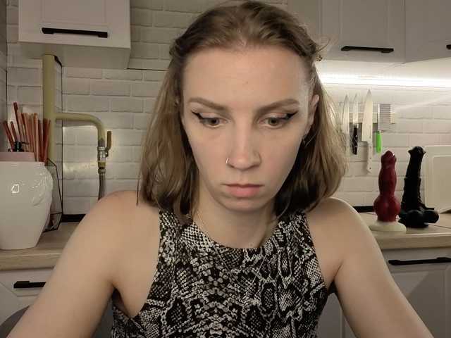Fist-ashka live cam on BongaCams
