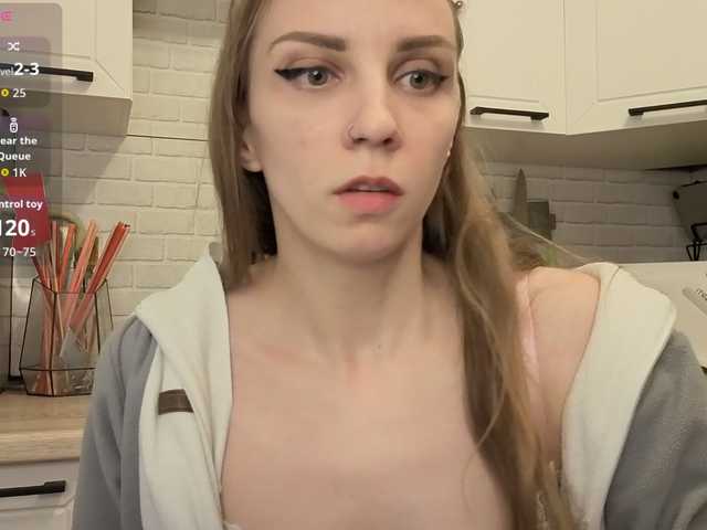 модель Fist-ashka