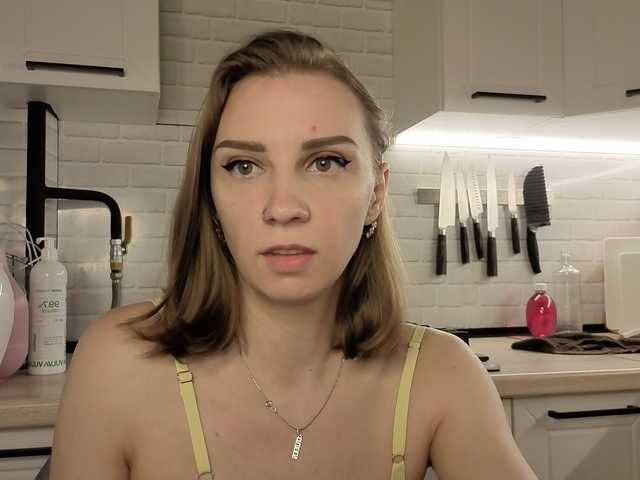 Fist-ashka live cam on BongaCams