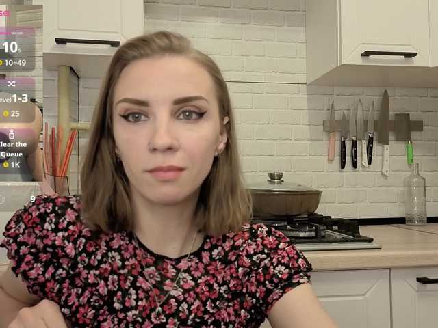 fist-ashka cam belle
