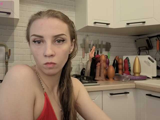 Fist-ashka live cam on BongaCams