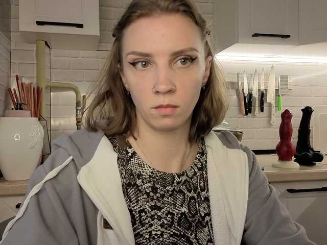 Fist-ashka live cam on BongaCams