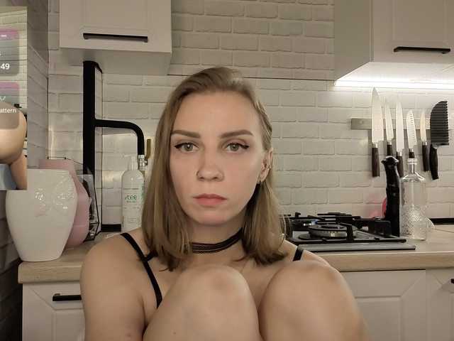 Fist-ashka live cam on BongaCams