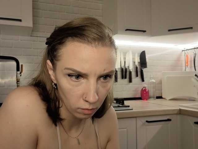 Fist-ashka live cam on BongaCams