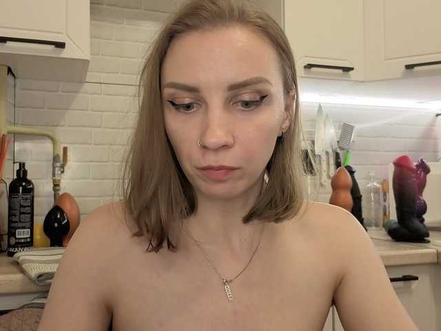 Fist-ashka live cam on BongaCams