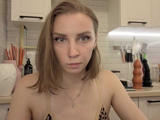 Fist-ashka live webcam show