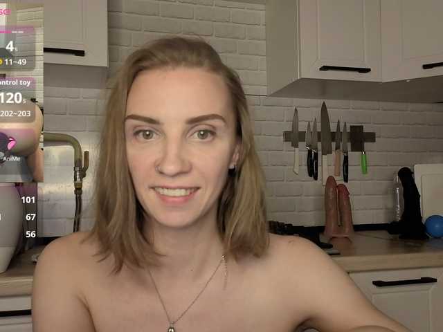 Fist-ashka live cam on BongaCams