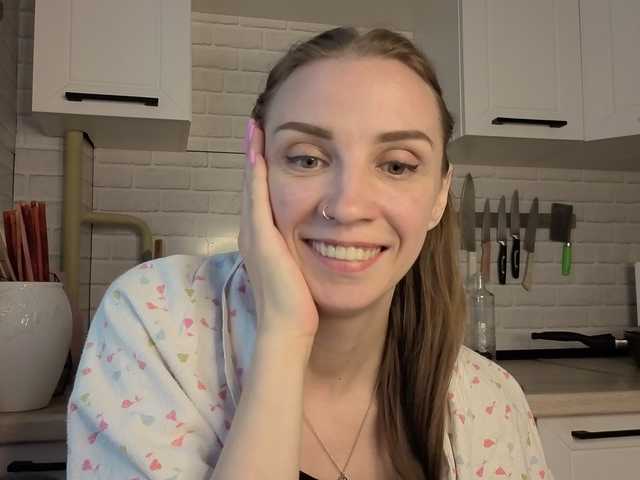 Fist-ashka live cam on BongaCams