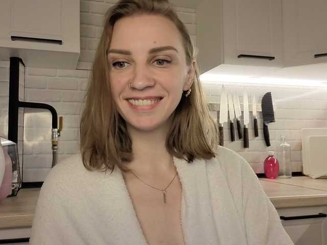 Fist-ashka live cam on BongaCams