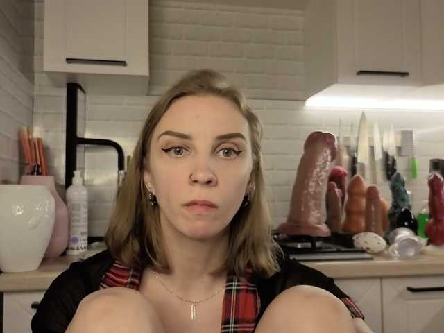 Fist-ashka live cam on BongaCams