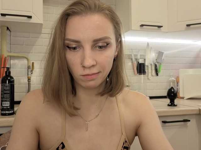Fist-ashka live cam on BongaCams