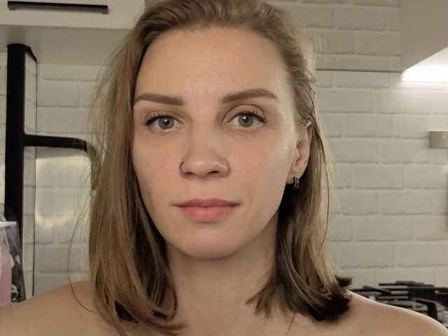 Fist-ashka live cam on BongaCams
