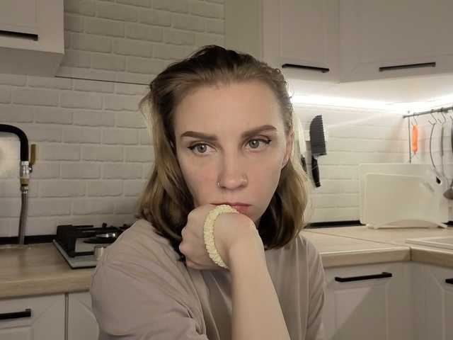 Fist-ashka live cam on BongaCams