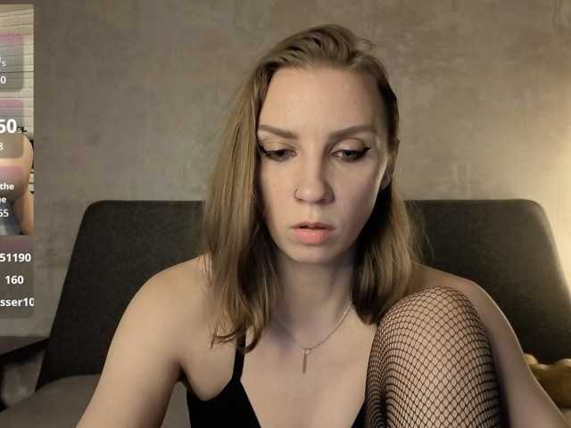 Fist-ashka live cam