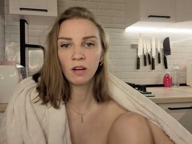 Fist-ashka live cam on BongaCams