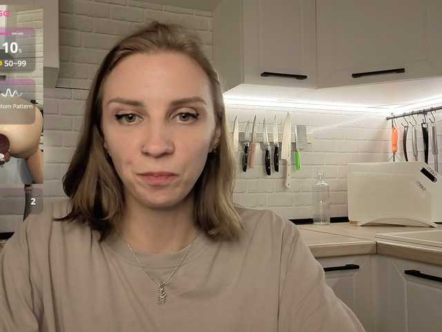 fist-ashka cam belle