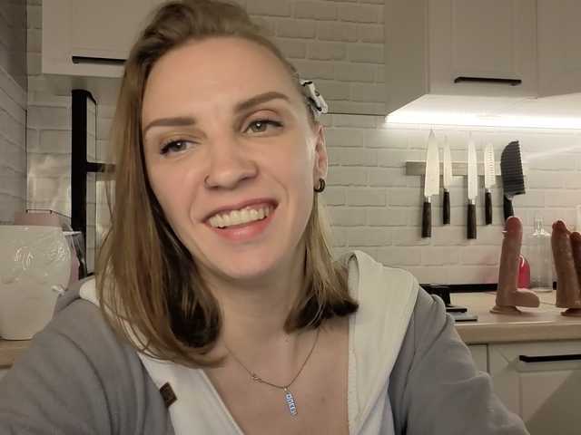 Fist-ashka live cam on BongaCams