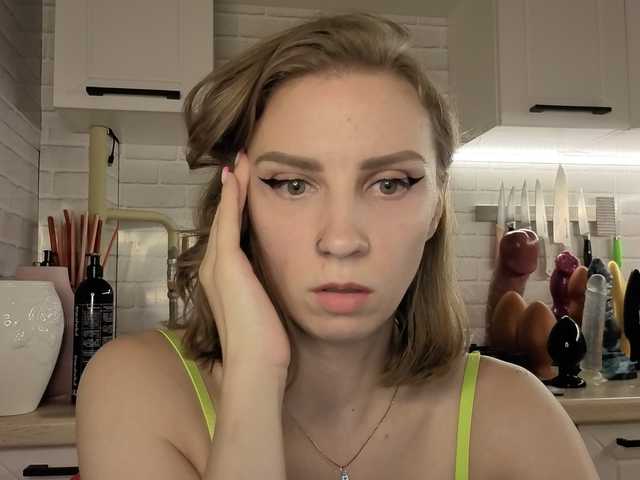 Fist-ashka live cam on BongaCams