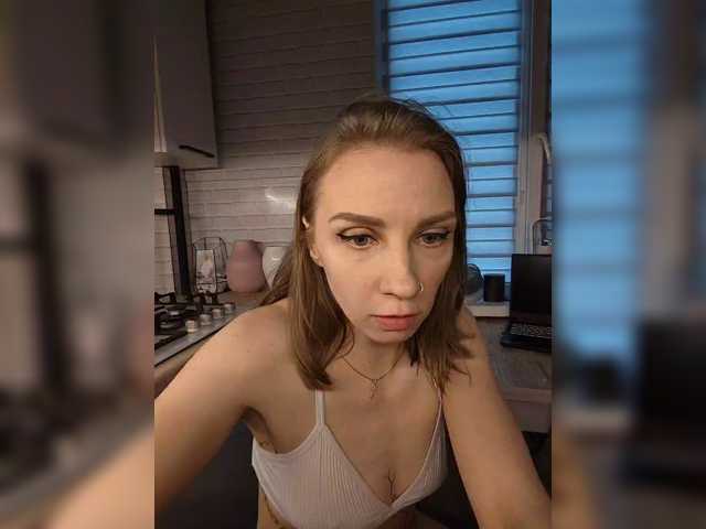 Fist-ashka live cam on BongaCams