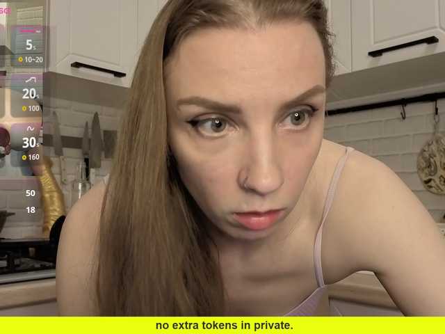  Fist-ashka chat room