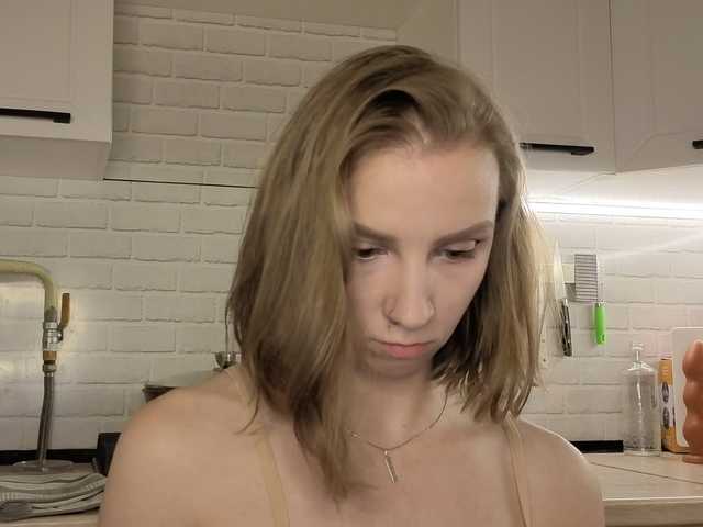 Fist-ashka live webcam show