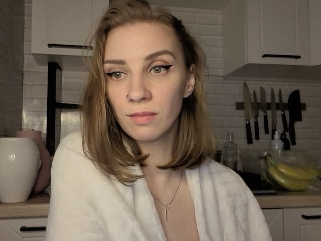 Fist-ashka live cam on BongaCams