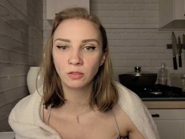Fist-ashka live cam on BongaCams