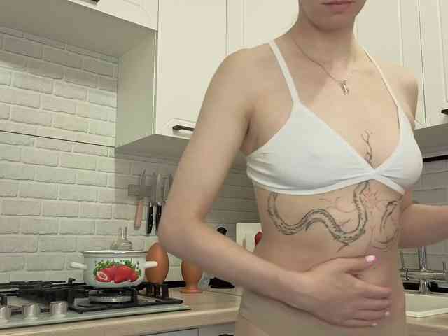 Fist-ashka Sex Cam Show