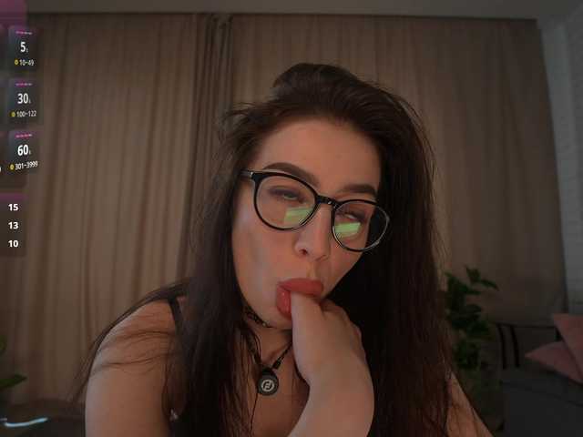 HaritaLovee live cam on BongaCams