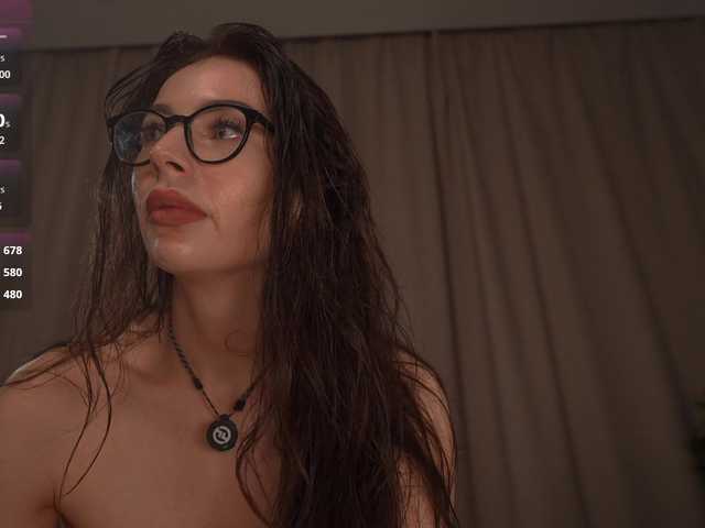 HaritaLovee live cam on BongaCams