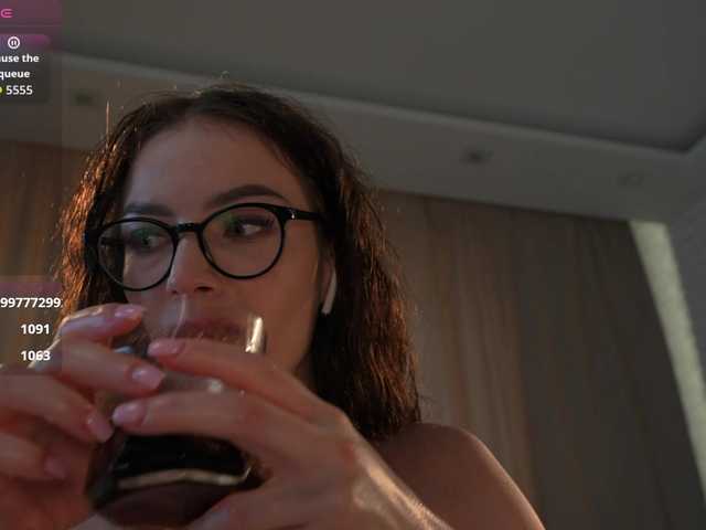 HaritaLovee live cam on BongaCams